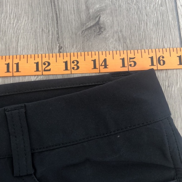 Under Armour lightweight pants - Picture 6 of 6